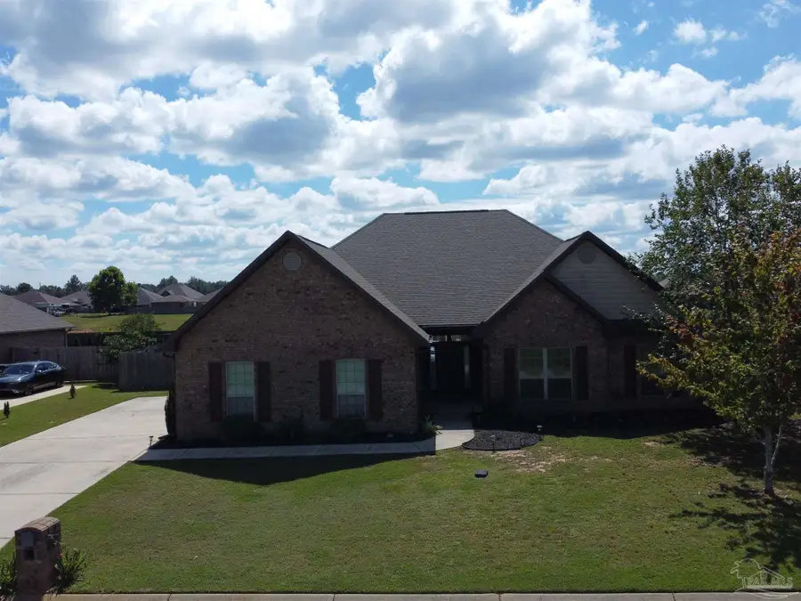 937 Aberdeen Dr, Cantonment, FL 32533 - Image #3