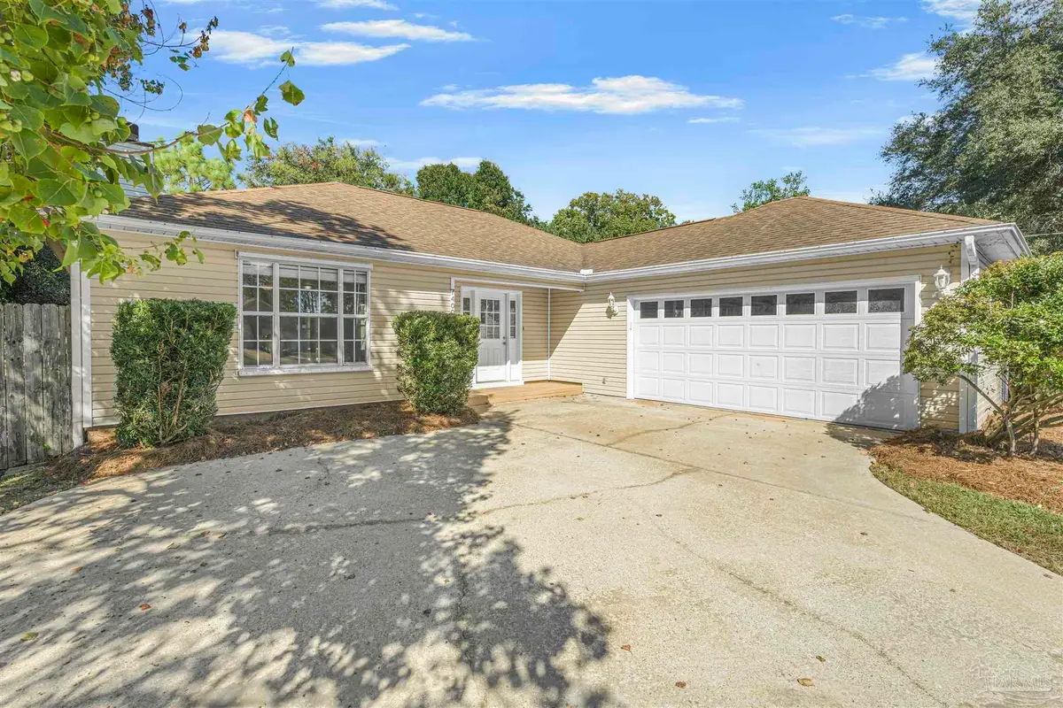 7400 Frankfort St, Navarre, FL 32566 - Image #1