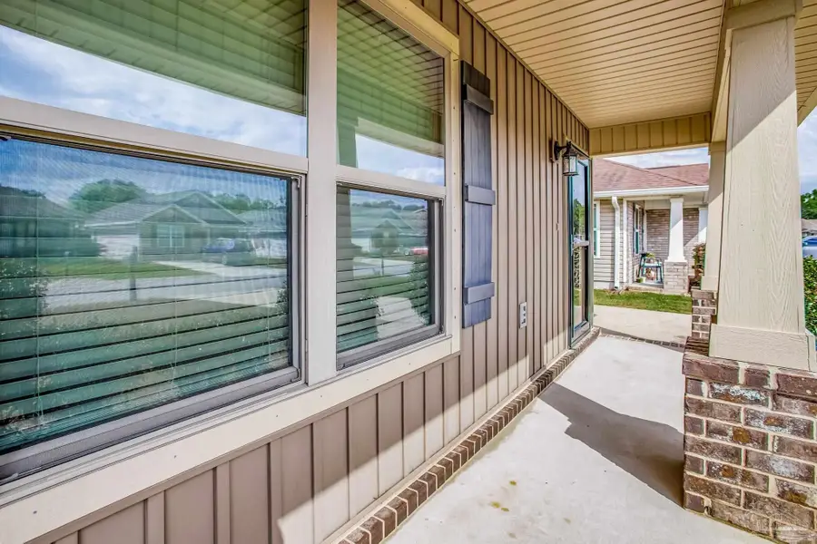 138 Cottage View Dr, Pensacola, FL 32507 - Image #2