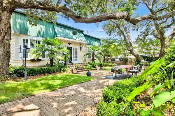 704 Bayshore Dr, Pensacola, FL 32507