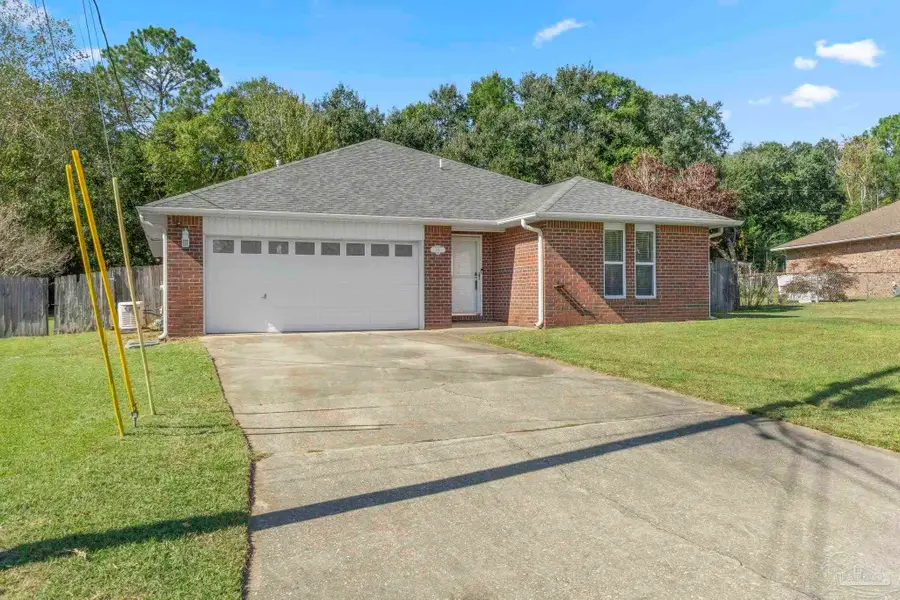 543 Ard Dr, Pensacola, FL 32526 - Image #2