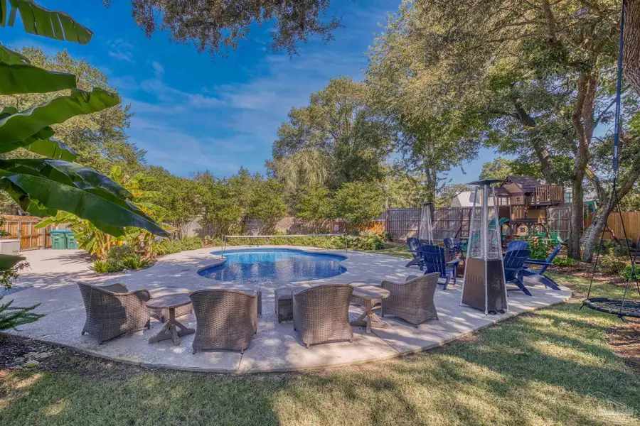 230 Oviedo St, Gulf Breeze, FL 32561 - Image #3