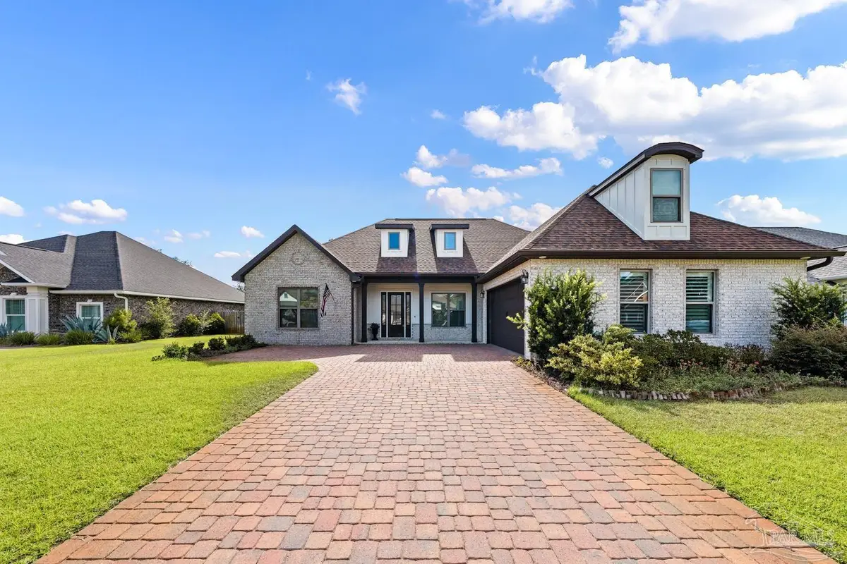 1485 E Shores Blvd, Gulf Breeze, FL 32563 - Image #1