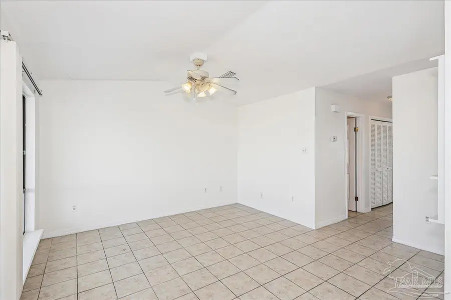 8460 Gulf Blvd #302, Navarre Beach, FL 32566 - Image #2
