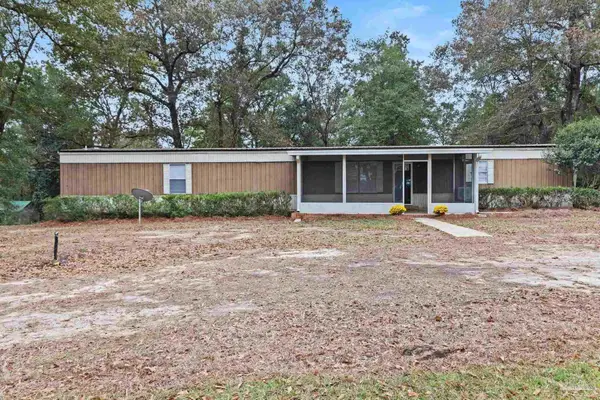 4581 Hwy 168, Century, FL 32535