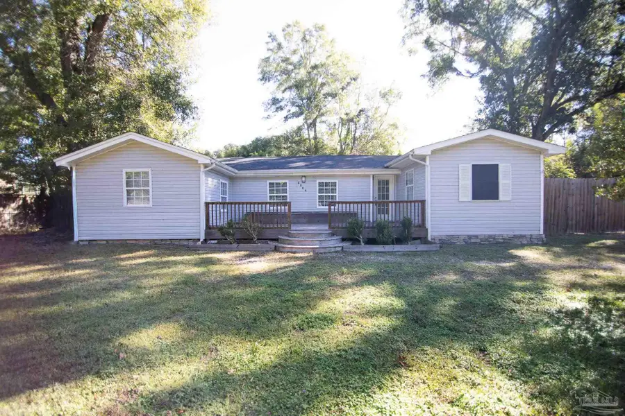 8806 Doris Ave, Pensacola, FL 32534 - Image #2