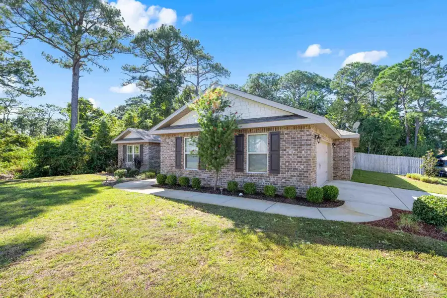 1521 Portside Dr, Gulf Breeze, FL 32563 - Image #2