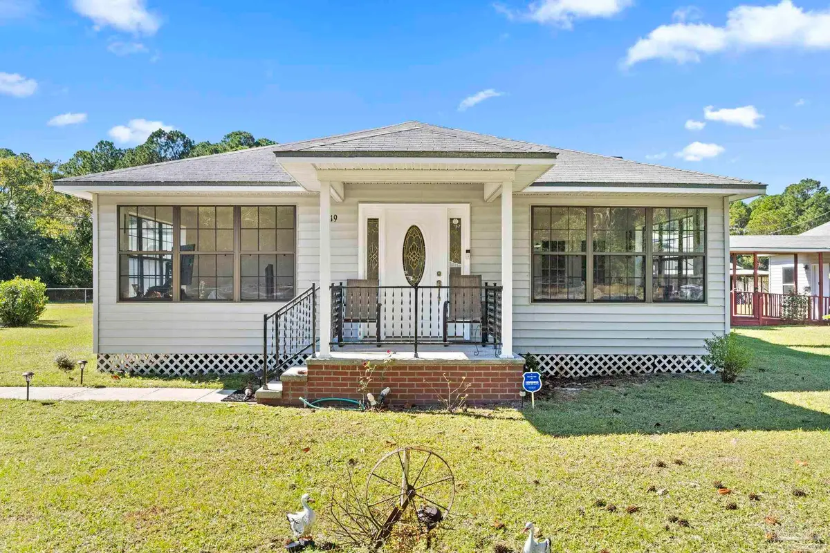 3319 Bob Tolbert Rd, Navarre, FL 32566 - Image #1