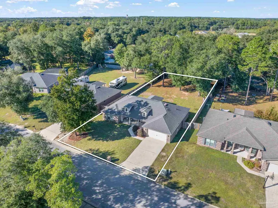 5607 Cane Syrup Cir, Pace, FL 32571 - Image #3