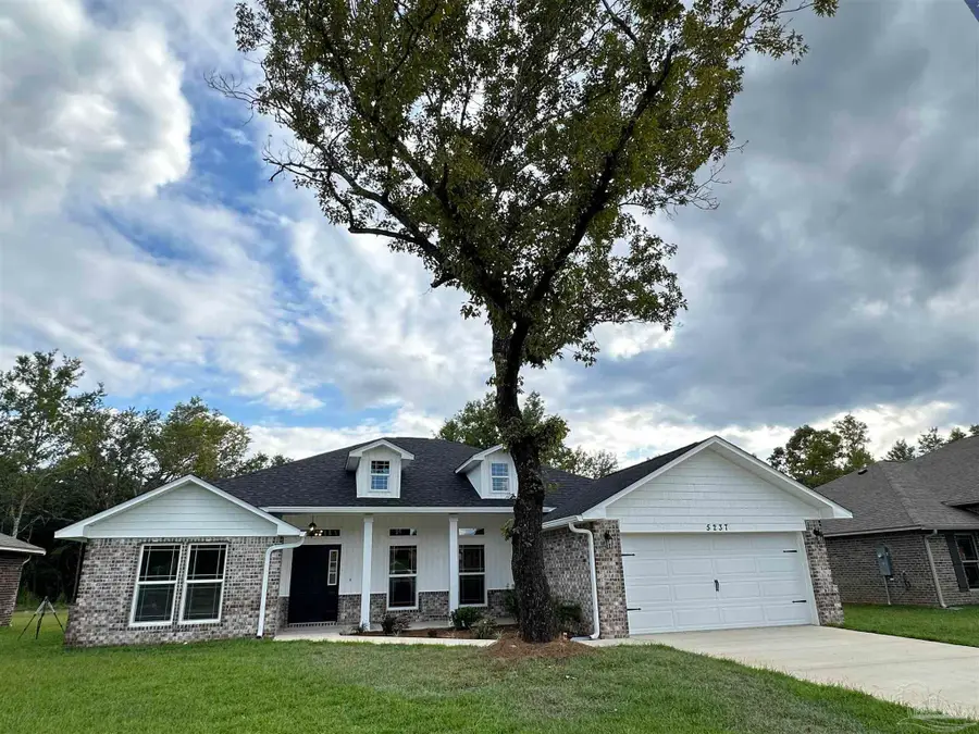 5214 Barnett Rd, Pace, FL 32571 - Image #2