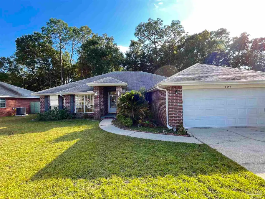 5663 Sweetbirch Ln, Milton, FL 32583 - Image #2