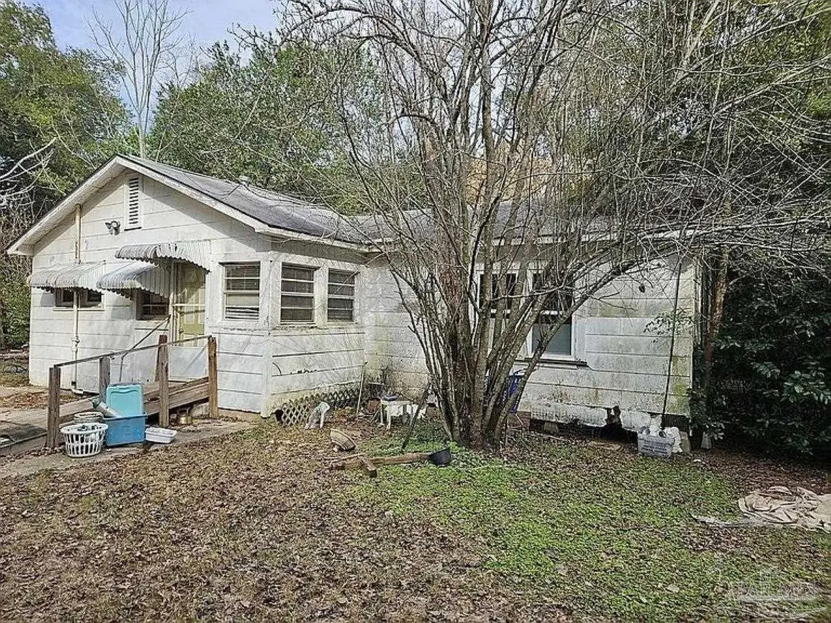 633 Powell St, Pensacola, FL 32534 - Image #1