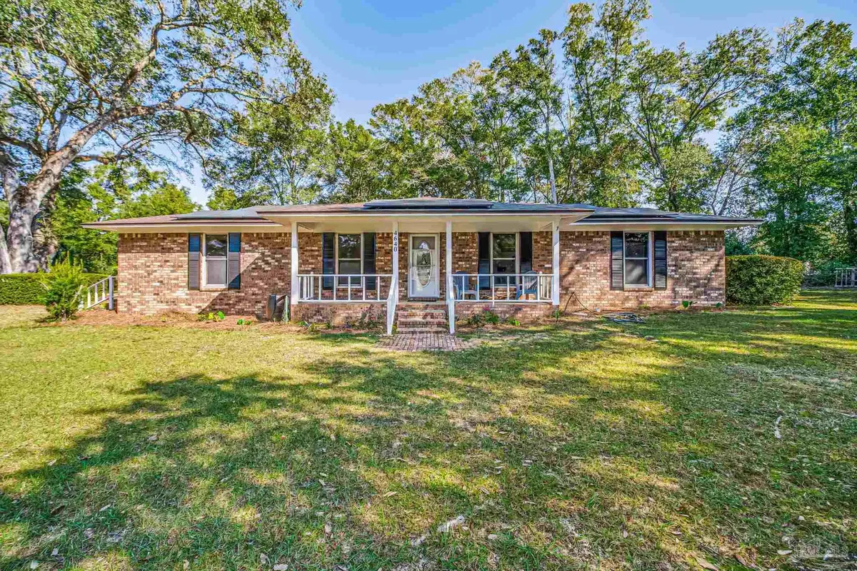 4640 Bessinger Ln, Pace, FL 32571 - Image #1