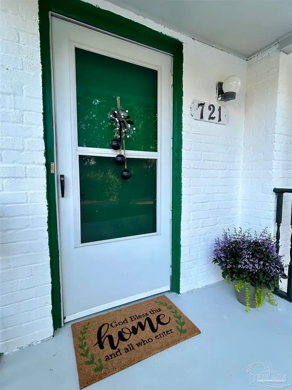 721 W Hernandez, Pensacola, FL 32501