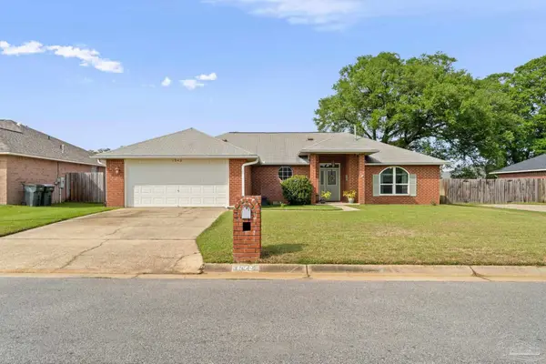 1342 Mazurek Blvd, Pensacola, FL 32514