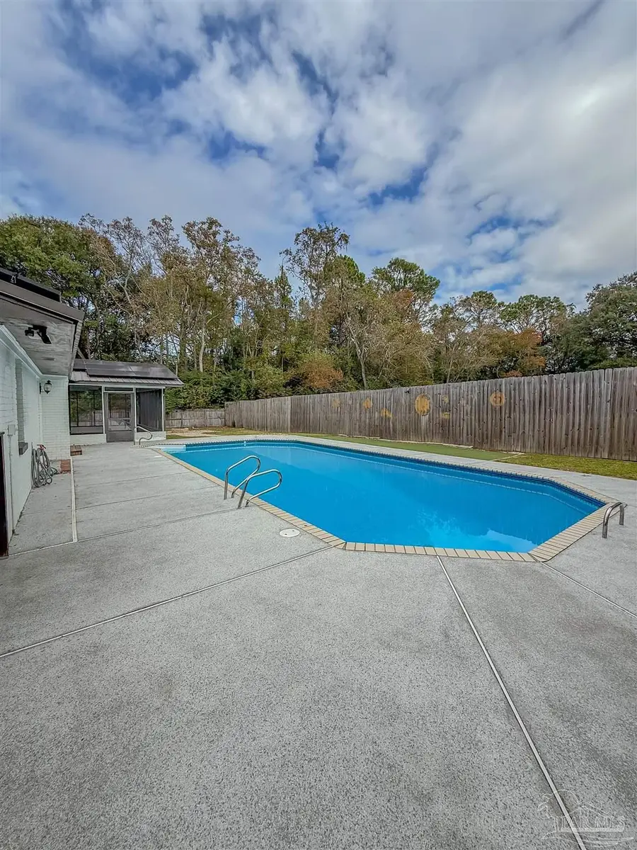 1602 N 52nd Ave, Pensacola, FL 32506 - Image #3