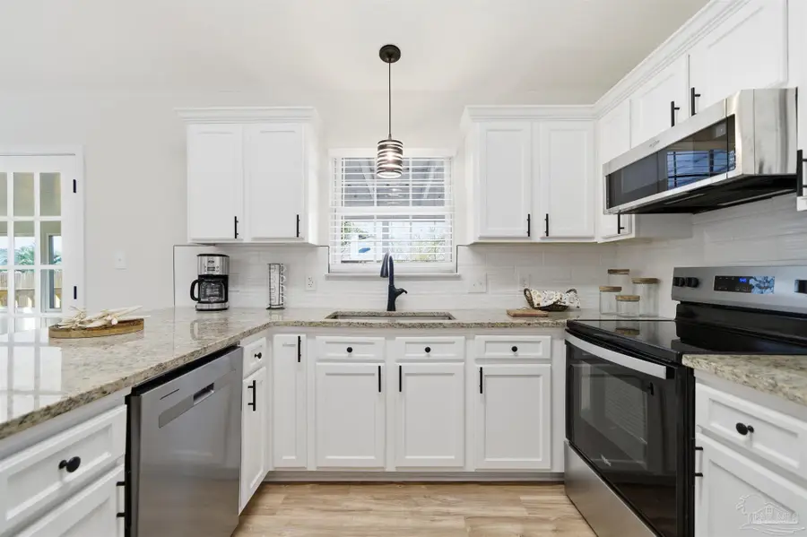 4360 Marilyn Ct, Gulf Breeze, FL 32563 - Image #3