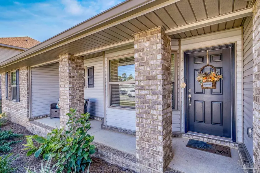 3453 Blaney Dr, Cantonment, FL 32533 - Image #2