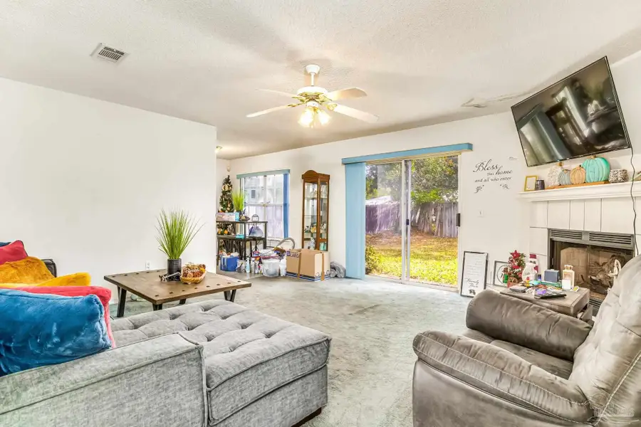 703 Maple Woods Cir, Pensacola, FL 32534 - Image #2