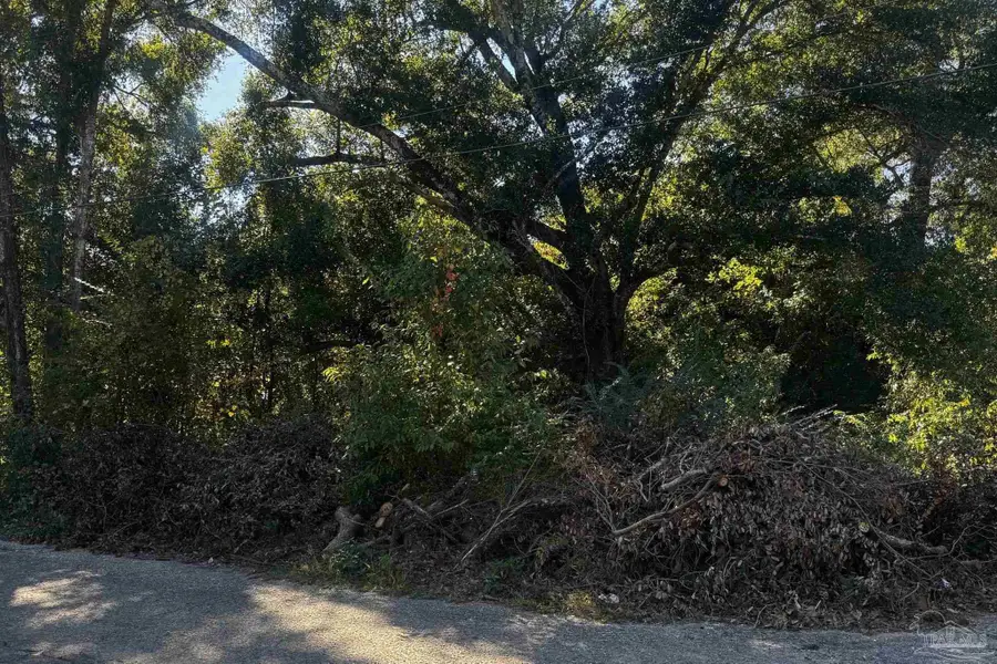 1611 N 62nd Ave, Pensacola, FL 32506 - Image #3