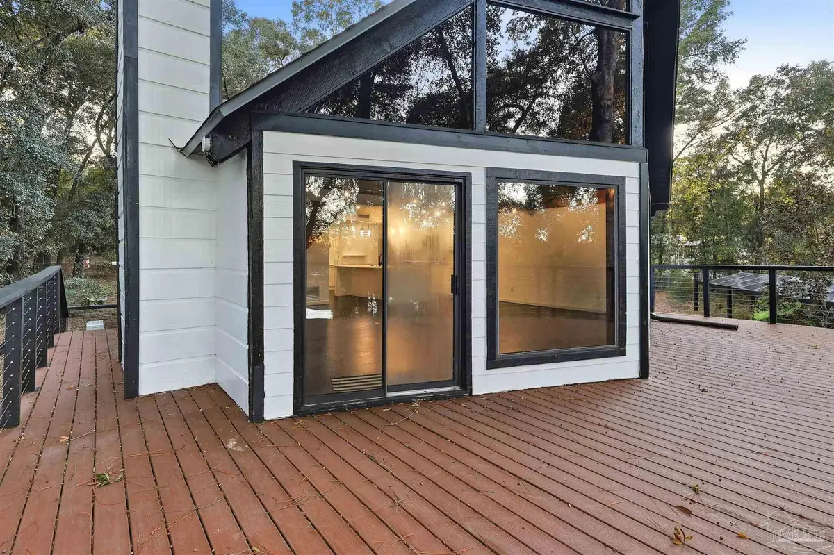 4578 Riley Rd, Milton, FL 32583 - Image #1