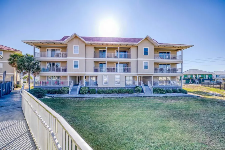 7476 Sunset Harbor Dr #423, Navarre Beach, FL 32566 - Image #2