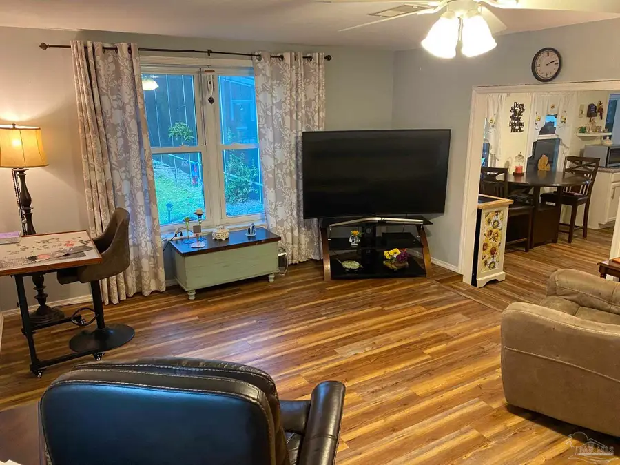 3372 Childers St, Milton, FL 32583 - Image #3