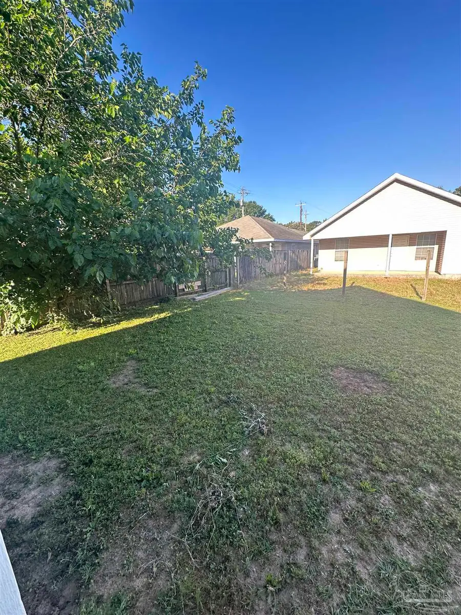 8405 Fowler Ave, Pensacola, FL 32534 - Image #2