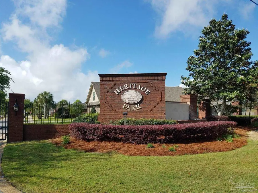 9124 Orlando Ave, Navarre, FL 32566 - Image #2