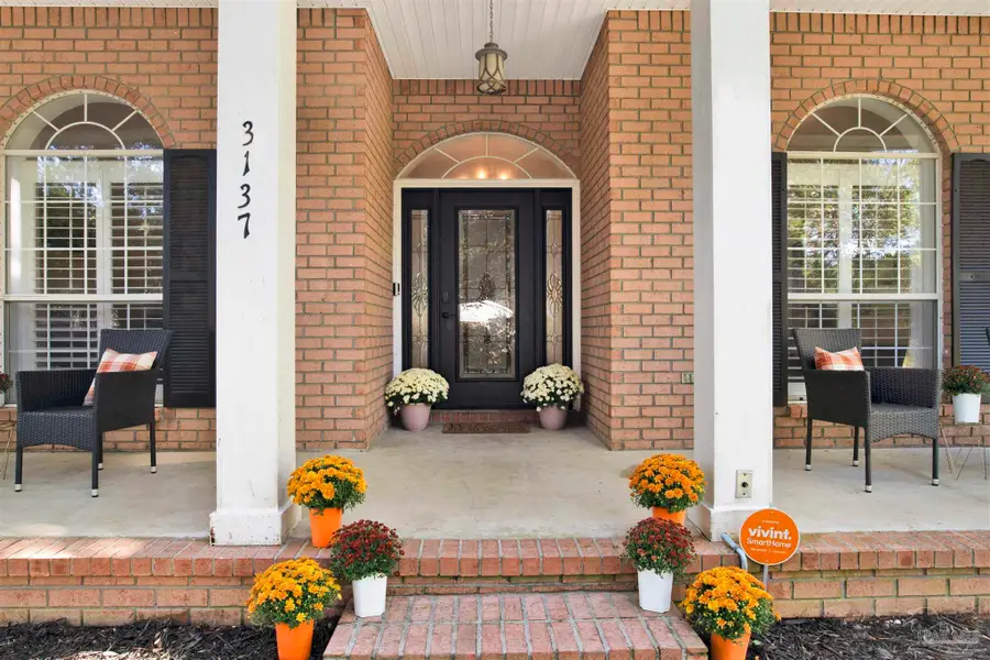 3137 Runnymede Rd, Pensacola, FL 32504 - Image #2