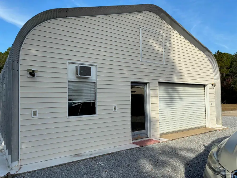 3324 Bonfire Dr #B, Milton, FL 32583 - Image #3