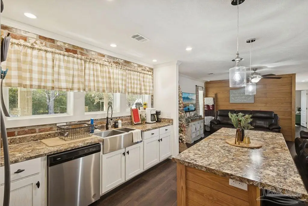 10309 Hwy 89, Jay, FL 32565 - Image #1