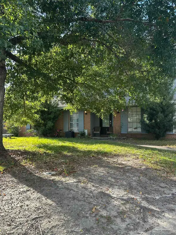 1080 Farmington, Pensacola, FL 32504