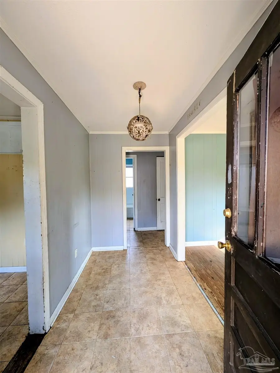 4216 Sapphire Ln, Pace, FL 32571 - Image #2