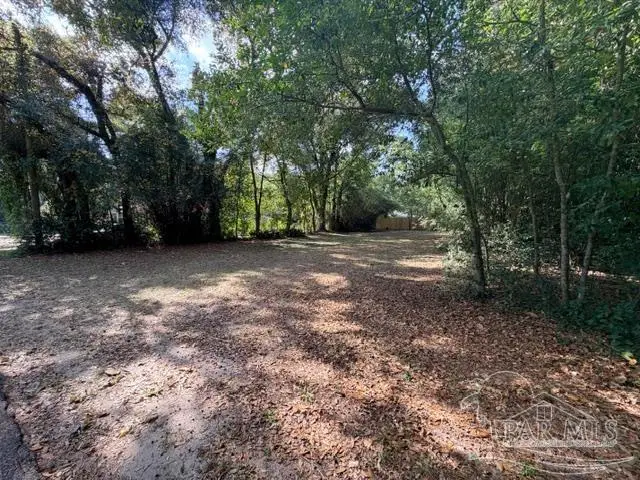 23 N Jamaica St, Pensacola, FL 32507 - Image #3