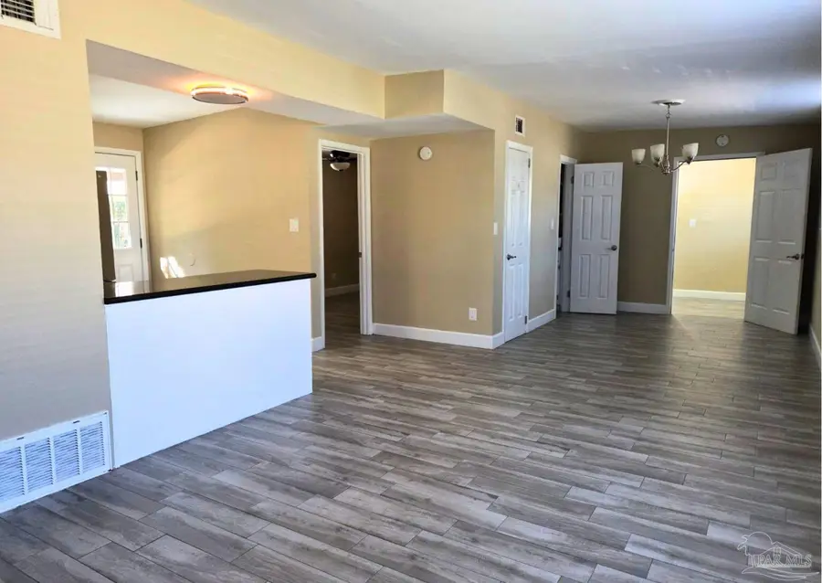 6477 Lark Ave, Milton, FL 32570 - Image #3