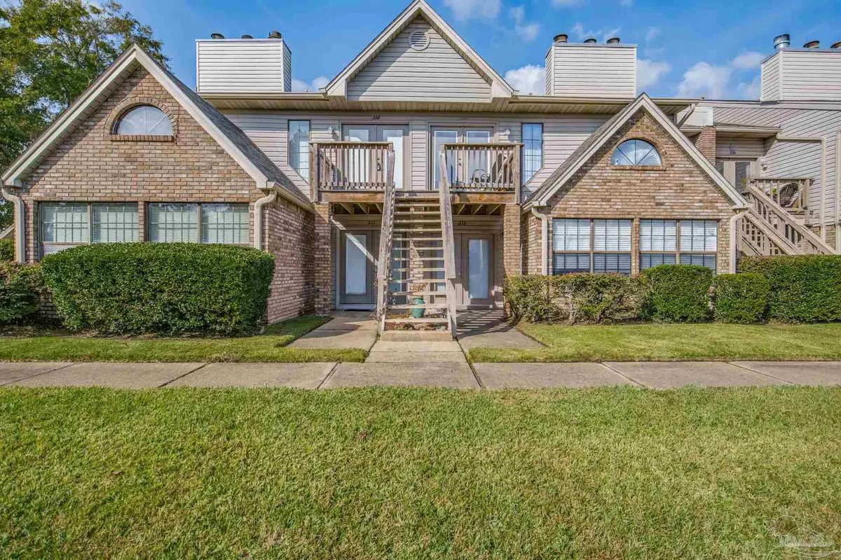 7150 Plantation Dr #222, Pensacola, FL 32504 - Image #1