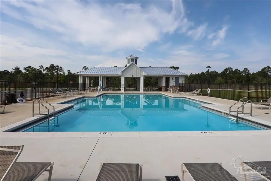 6207 Jenks Dr, Gulf Breeze, FL 32563 - Image #2
