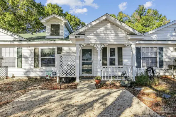 3028 Brigantine Dr, Pensacola, FL 32526