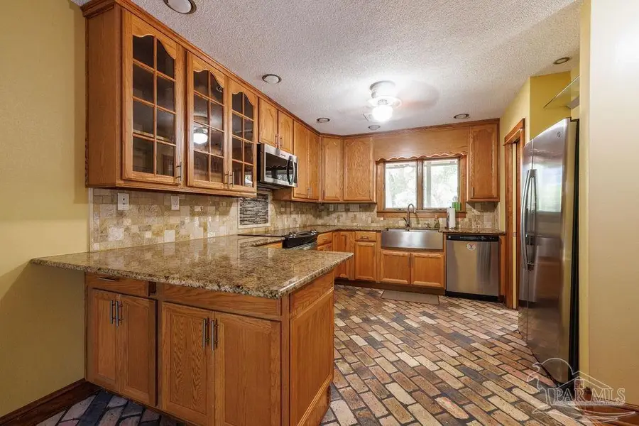 5425 Windham Rd, Milton, FL 32570 - Image #3