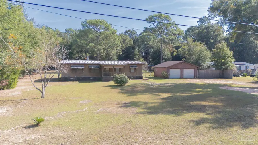 5535 Barcelona St, Milton, FL 32571 - Image #3