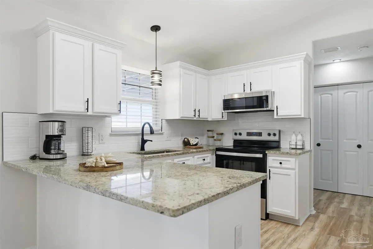 4360 Marilyn Ct, Gulf Breeze, FL 32563 - Image #1