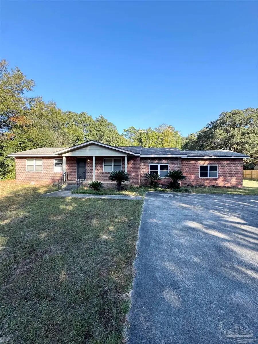 3920 Ranch Rd, Pace, FL 32571 - Image #2