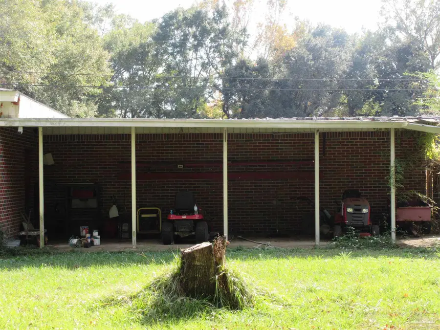 4108 Charles Cir, Pace, FL 32571 - Image #3