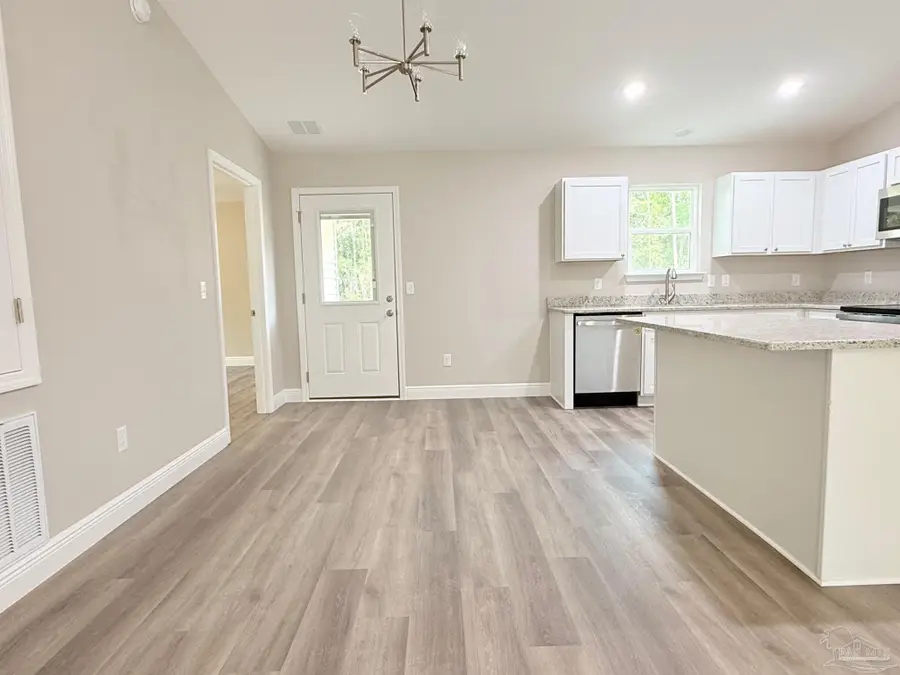 7236 Par Ln, Milton, FL 32570 - Image #3