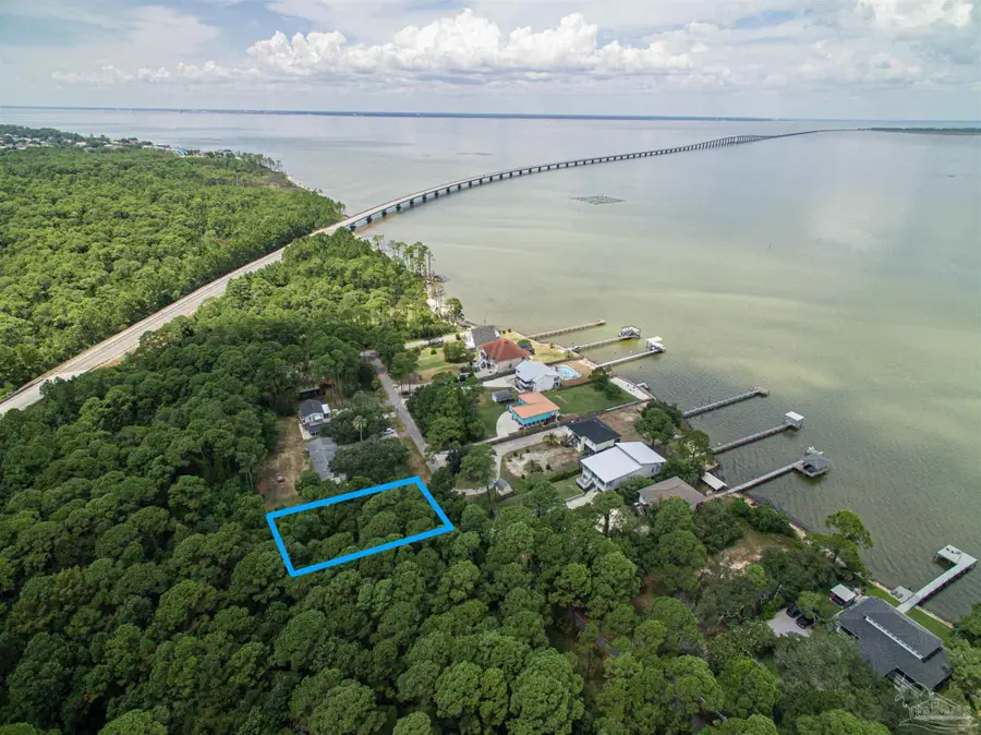 3623 Ebb Tide Ln, Gulf Breeze, FL 32563 - Image #2