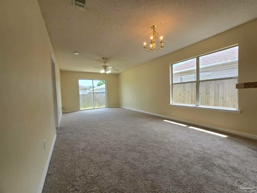 1082 Antigua Cir, Pensacola, FL 32506 - Image #3