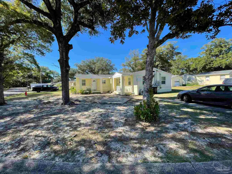 107 Holmes Dr, Pensacola, FL 32507 - Image #3