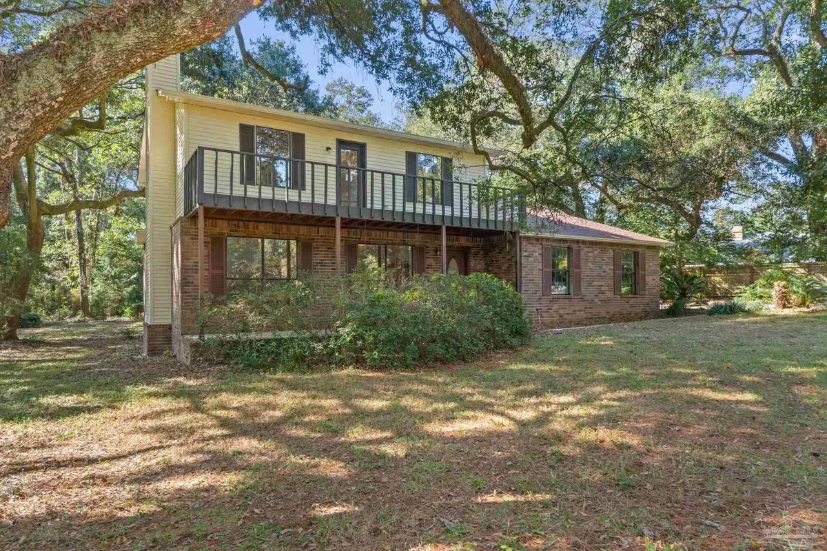 2625 Wilde Lake Blvd, Pensacola, FL 32526 - Image #1