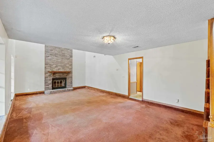 2625 Wilde Lake Blvd, Pensacola, FL 32526 - Image #3